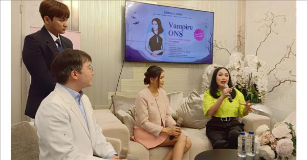 Doctor Juyong Kwon MD From ID Hospital Korea Holds Consultation And Talkshow With Titi DJ At ID Beauty Clinic Jakarta