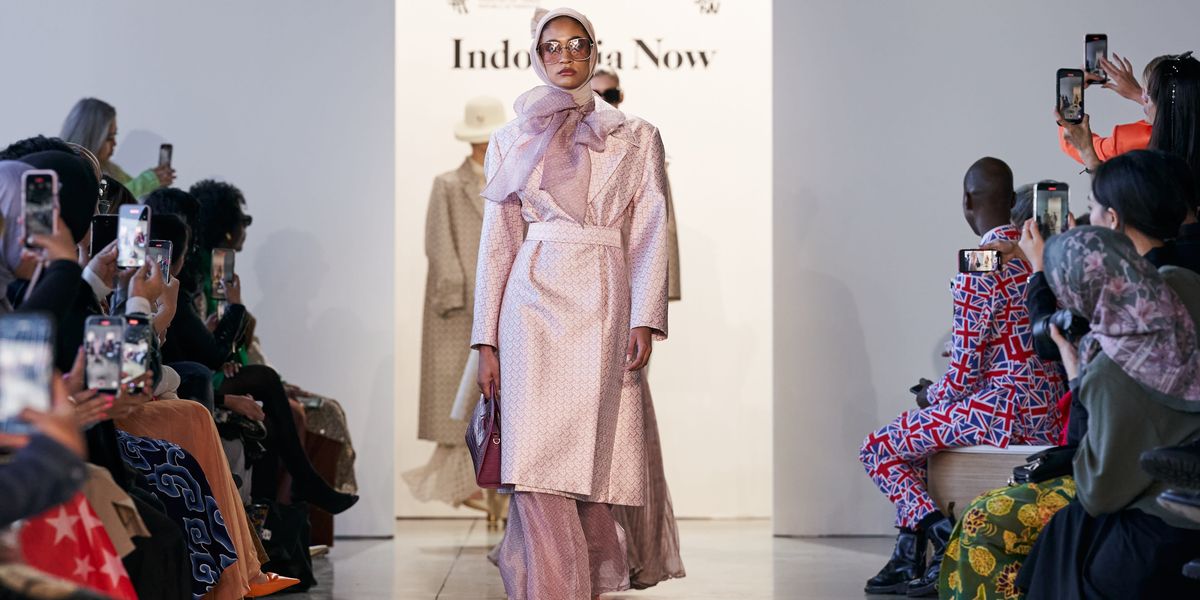 Modest Fashion Has Finally Made It To The Runway — And It's So Liberating