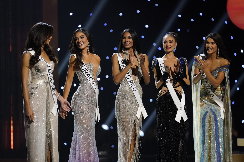 Miss Universe splits from Indonesian organiser accused of misconduct
