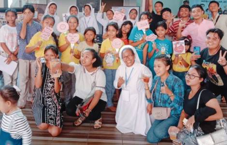 ASIA/INDONESIA - Visiting Catholic families: bearing witness to the beauty of consecrated life